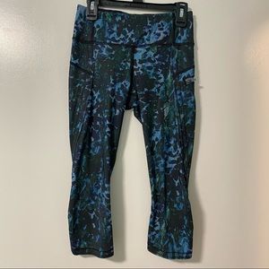 Print Lululemon 3/4 crop Leggings